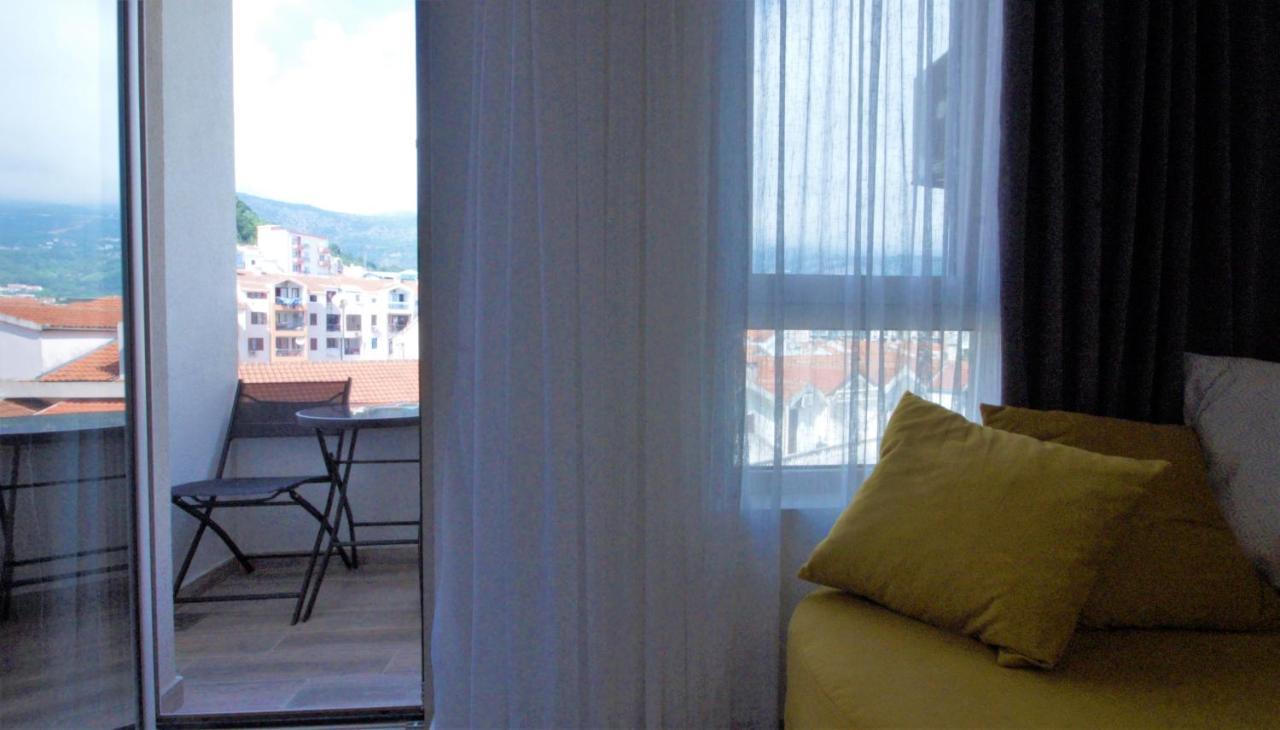 Apartamento Mondi Azzurri Budva Exterior foto