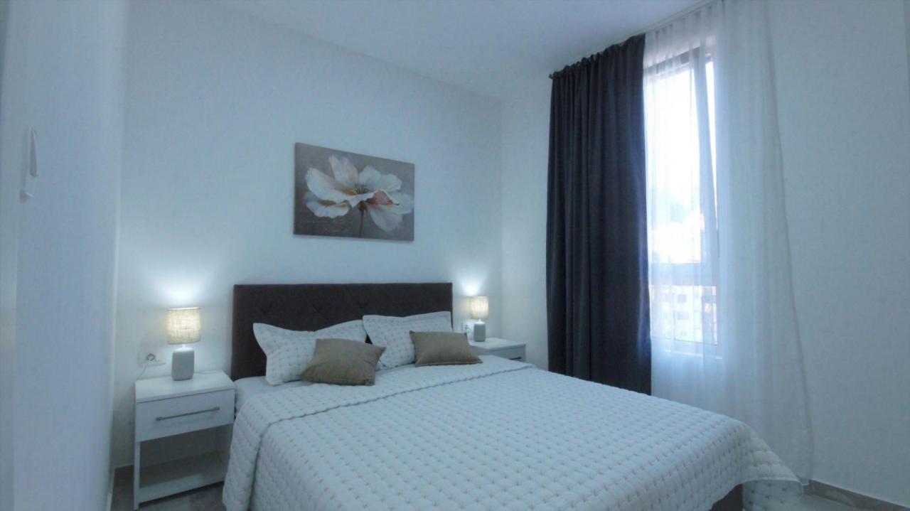 Apartamento Mondi Azzurri Budva Exterior foto