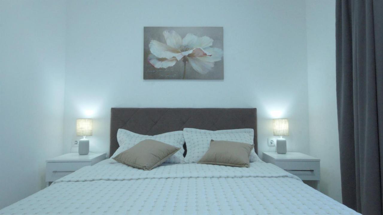 Apartamento Mondi Azzurri Budva Exterior foto