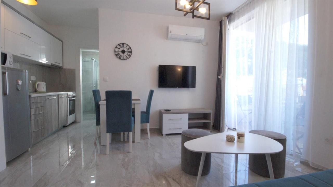 Apartamento Mondi Azzurri Budva Exterior foto